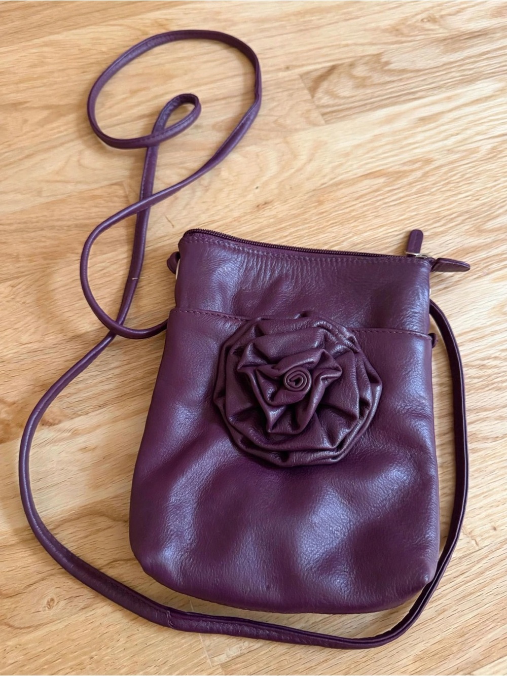 ILI New York Women’s Crossbody Bag with Floral Accent in Deep Plum